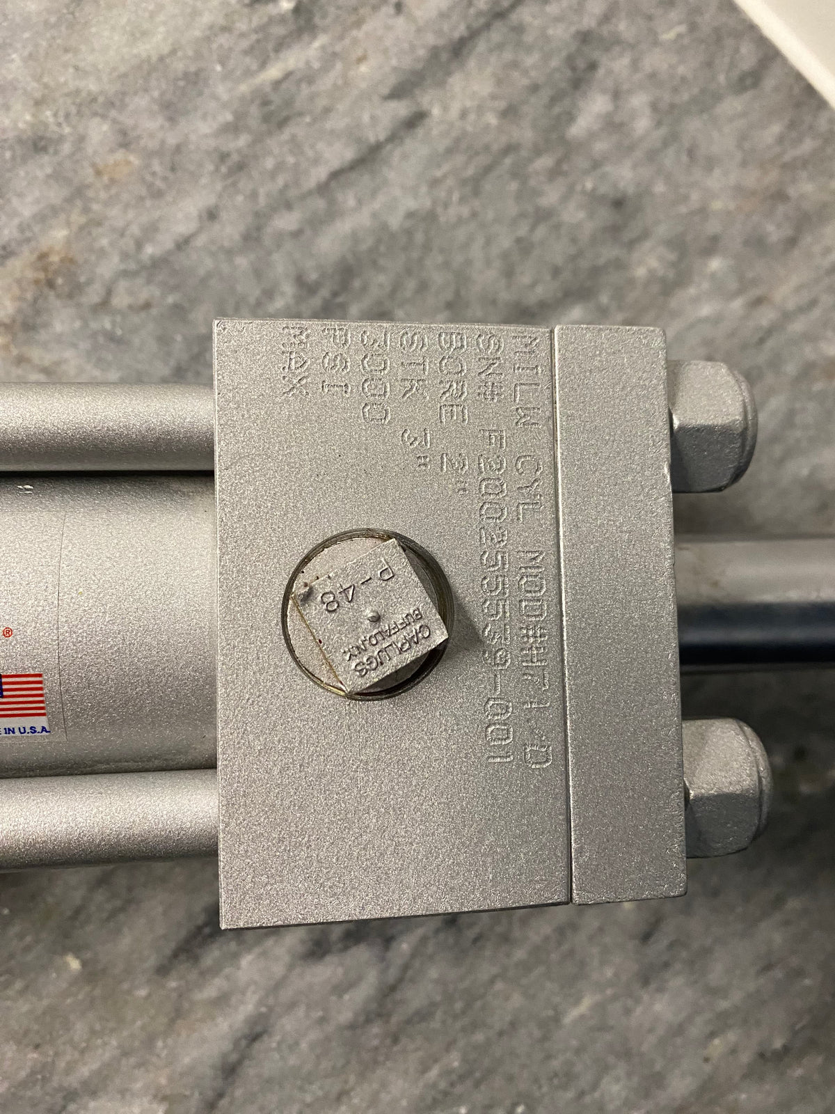Hydraulic Cylinder, F200255539-001