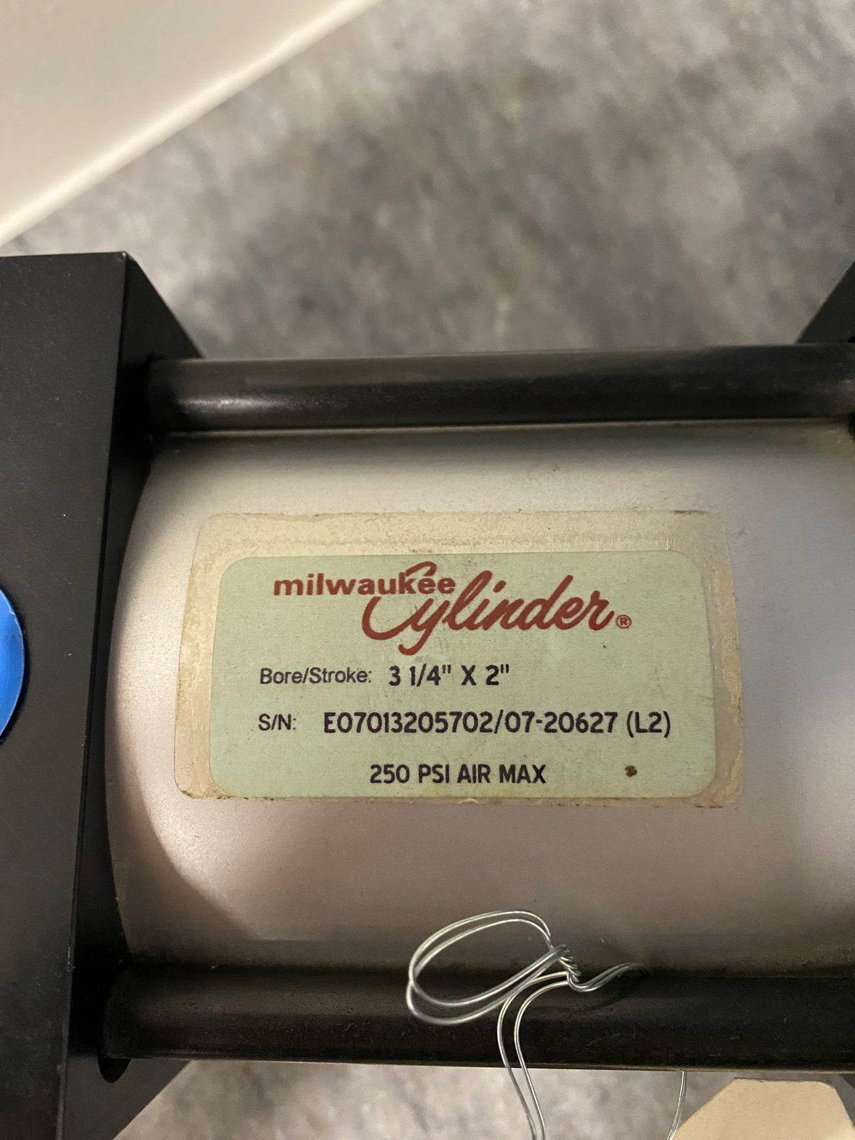 Pneumatic Cylinder, E07013205702/07-20627 (L2)